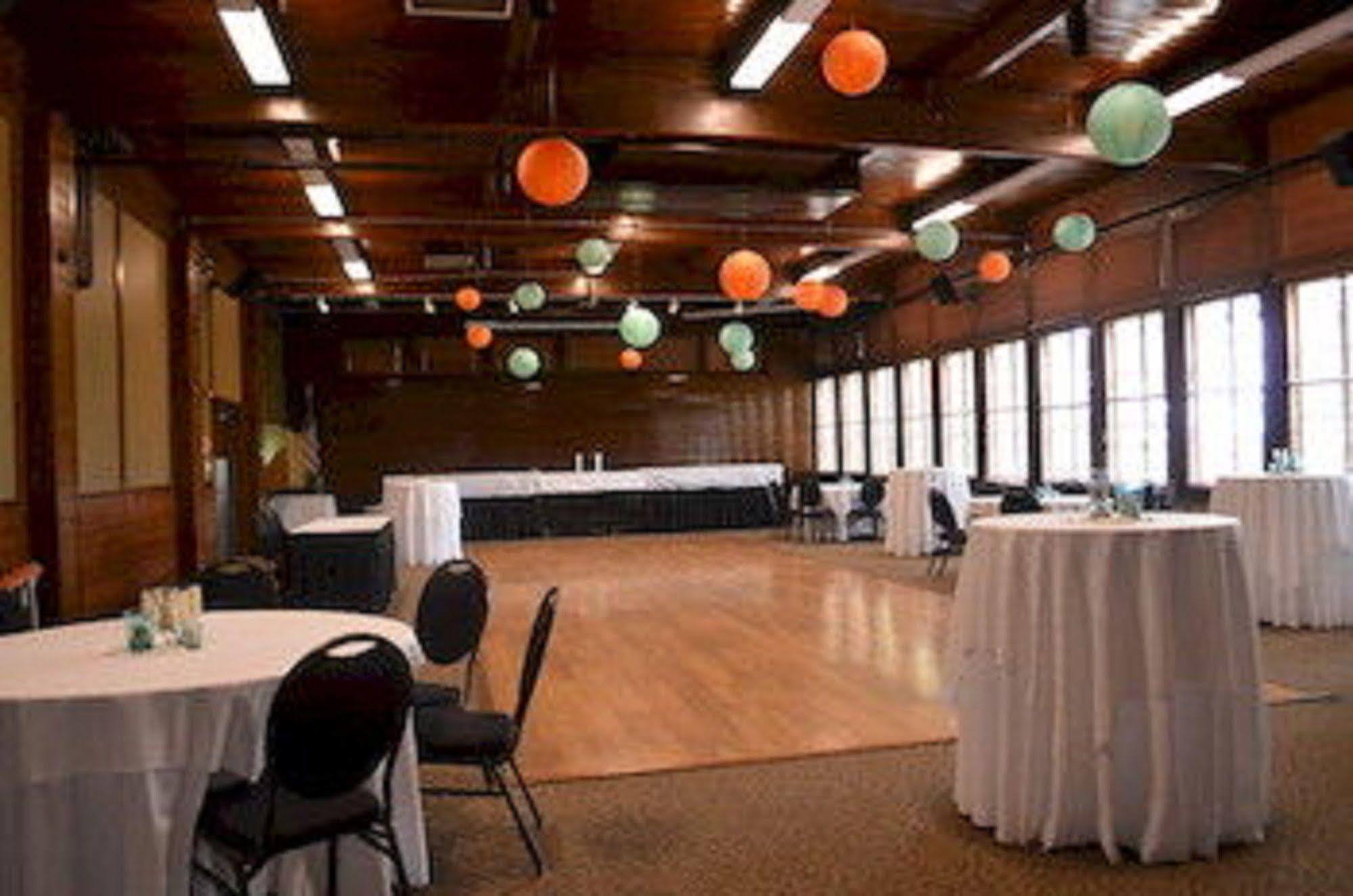 Starved Rock Lodge & Conference Center Utica Esterno foto