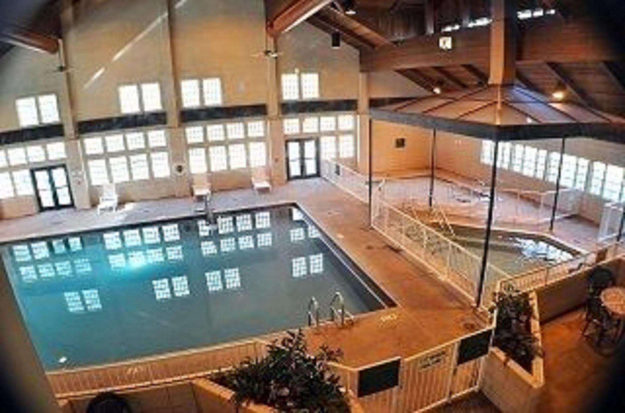 Starved Rock Lodge & Conference Center Utica Esterno foto